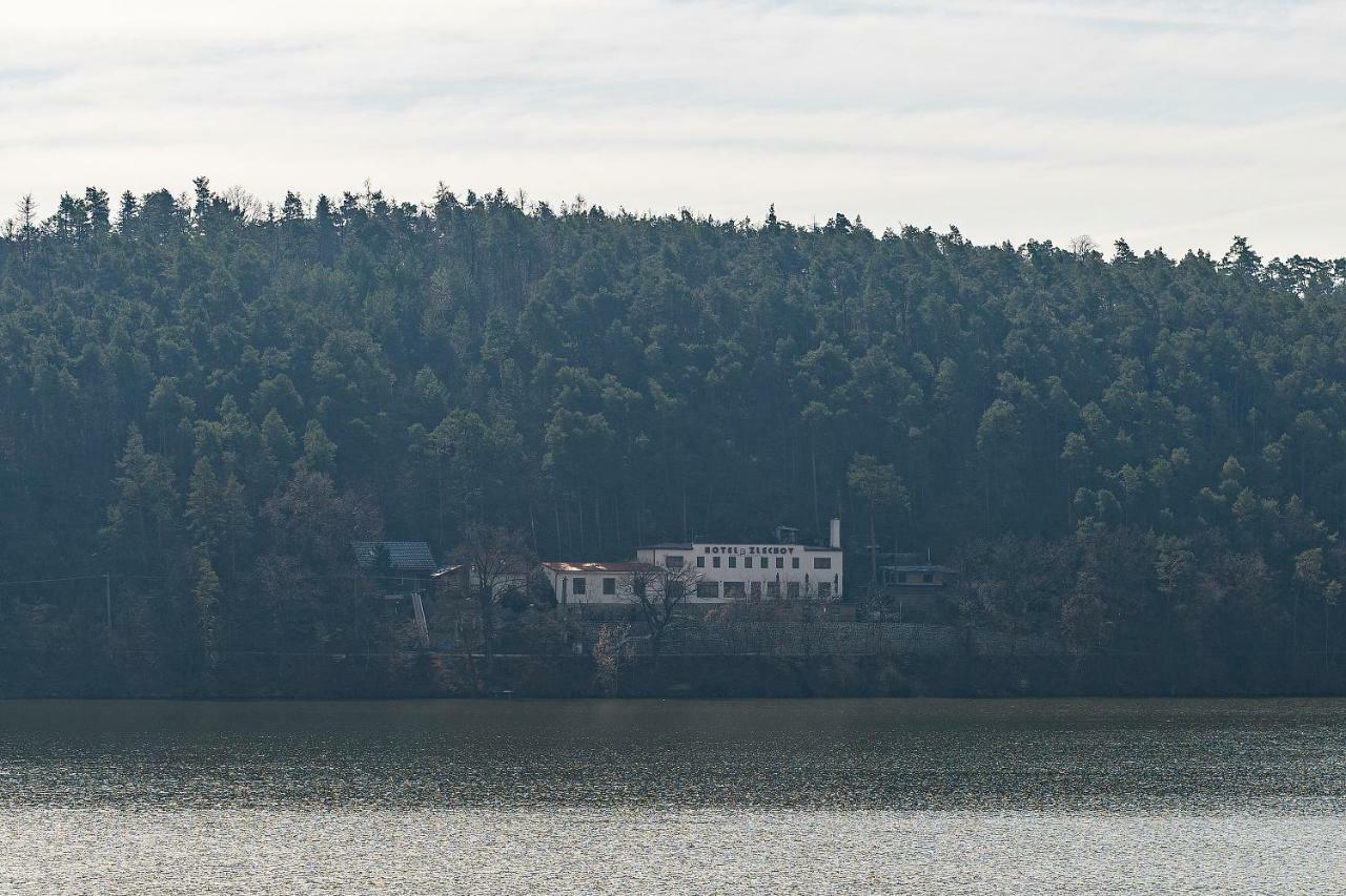 Hotel Zlechov Plumlov Exterior foto